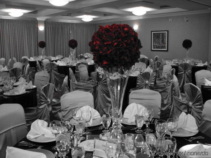 Hilton Garden Inn West Edmonton Restaurante foto