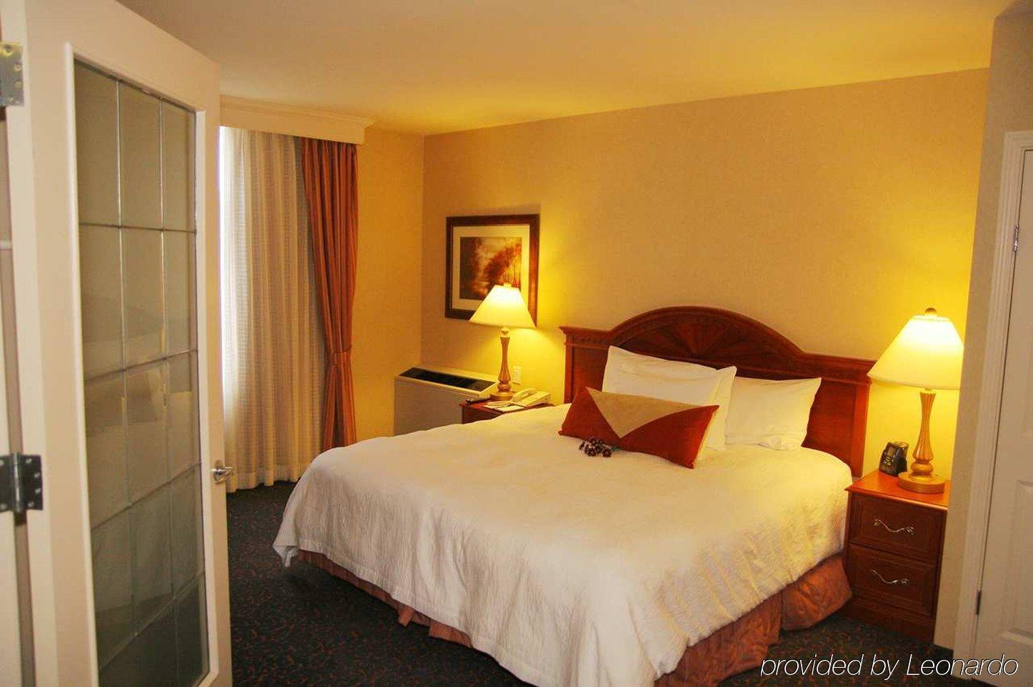 Hilton Garden Inn West Edmonton Habitación foto